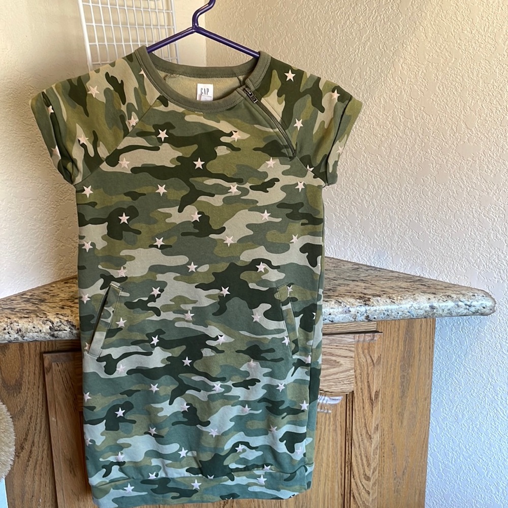 GAP Kids Girls Dress Size Med. Gently Worn